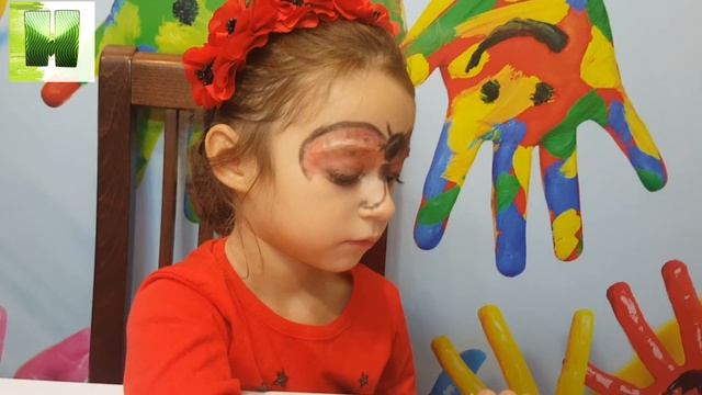 Делаем Рисунок на лице,макияж Аквагрим для детей Божья коровка.make-up for children akvagrim смотреть онлайн