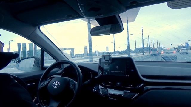 Toyota C-HR первое впечатление смотреть онлайн