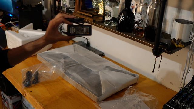 Pioneer DJ DDJ-FLX10 Unboxing Video смотреть онлайн