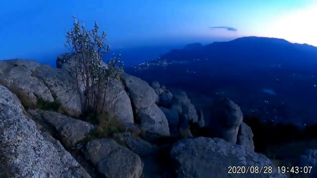 Крымские зарисовки из окна УАЗ Патриот. Часть 3. Южная Демерджи. Видео от VLANK. смотреть онлайн