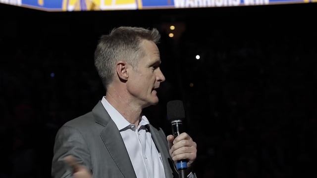 Golden State Warriors play last regular season game at Oracle, fans share their memories смотреть онлайн