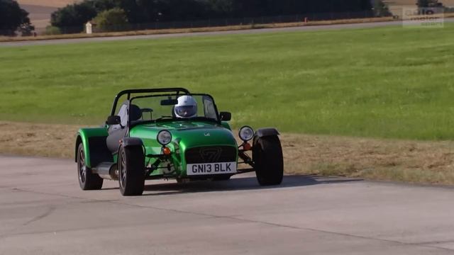 Caterham Seven 485: Brutal leicht, brutal zu fahren! Fast Lap | auto motor und sport смотреть онлайн