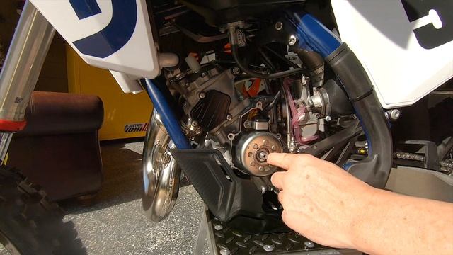 Flywheel Weight Install Husqvarna TC 85