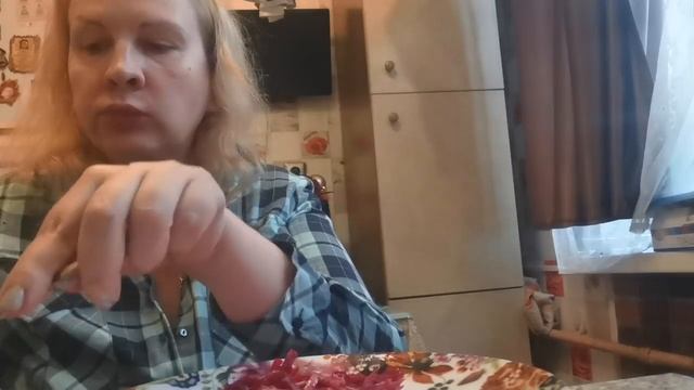 мукбанг Рулька! обсасываем косточку. свёкла вкусно и полезно мой пп завтрак смотреть онлайн
