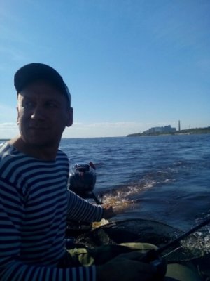 МОТОР "ХЕНКАЙ" 3.5 Л.С, ИЮНЬ, РЫБАЛКА, ФИДЕР...