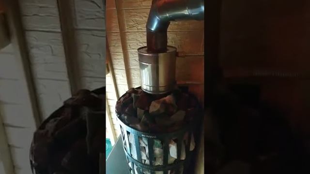 Закладка камня в банную печь Везувий, довели до красоты каминную зону смотреть онлайн