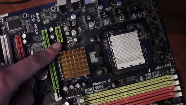 обзор на материнку Asrock 770 DE+ смотреть онлайн