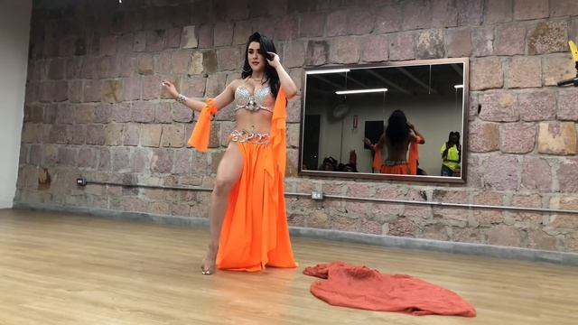 Ónice Flores show Baladi In Crecendo - Armen Kusikian смотреть онлайн