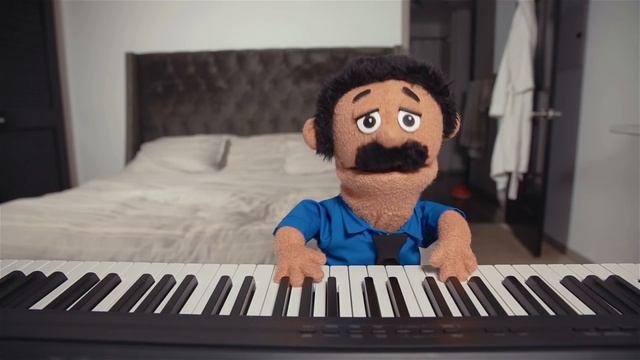 Music with Diego (Ep. 3) | Awkward Puppets смотреть онлайн