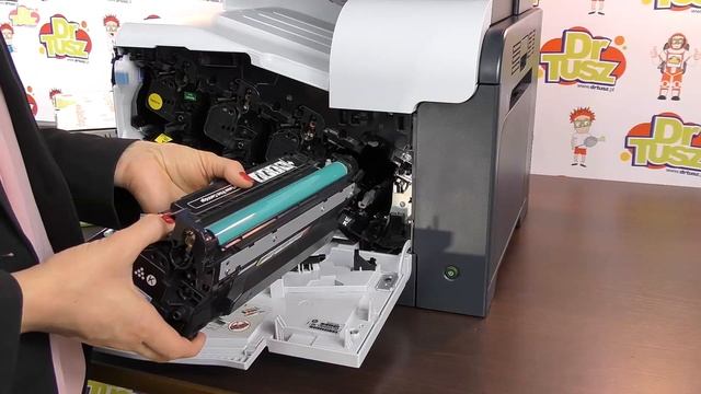 Drukarka HP LaserJet Pro 500 Color MFP M570 dw- jak wymienić toner I DrTusz.pl смотреть онлайн