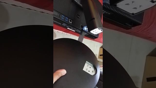 Lenovo AIO ThinkCentre M820z смотреть онлайн