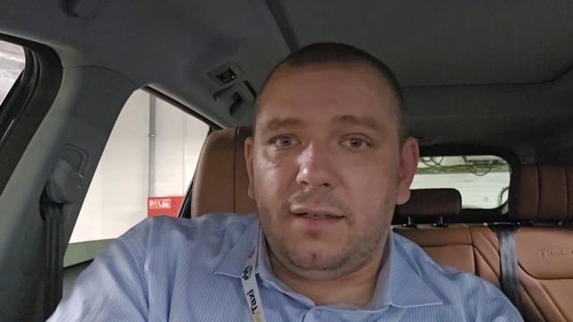 Таксист! Плати , плати , плати ! Еще одна страховка 1 сентября... смотреть онлайн
