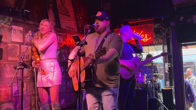 Danny Spiro, Kari Nelson, Jason Jordan Nashville смотреть онлайн