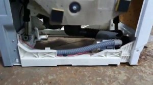 стиральная машинка HotPoint Ariston замена аммортизаторов