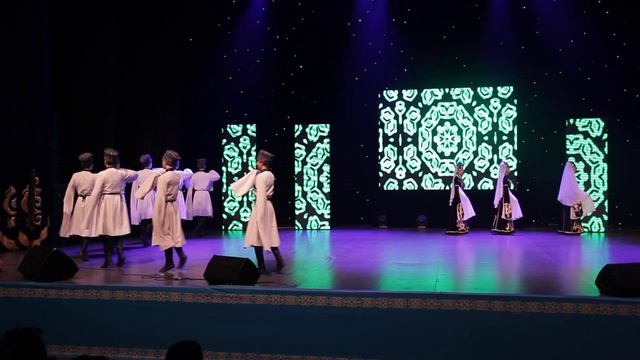 ФЭАКТ "Минги-тау" танец "Тюз тепсеу" смотреть онлайн