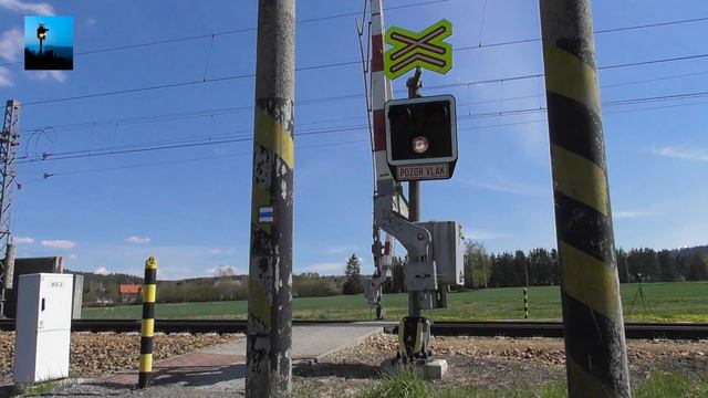 Železniční přejezd Holoubkov - 8.5.2021 / Czech railroad crossing смотреть онлайн