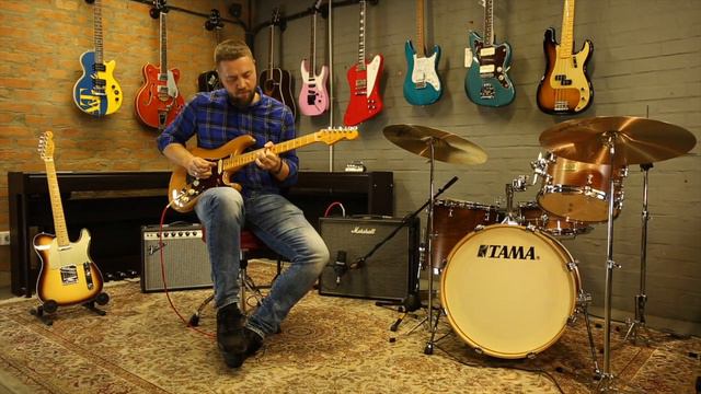 Overview Fender American Ultra Stratocaster | МузТорг Україна смотреть онлайн