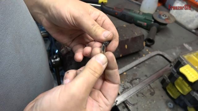 Połączenie 2 przewodów do wody. Naprawa spryskiwaczy. смотреть онлайн