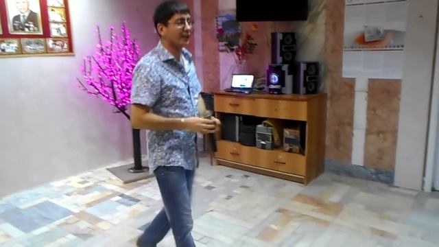 ПЕНСИОНЕРЫ В ВОСТОРГЕ. Виктор Журавлев поёт для отдыхающих СРЦ им. Чучкалова Е.М. Ундоры смотреть онлайн
