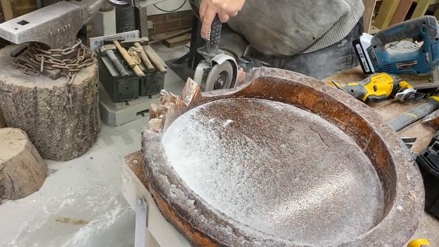 Grated Crayola Crayons to Make a Melted Crayon Epoxy Resin Table ! **Unwaffled** смотреть онлайн