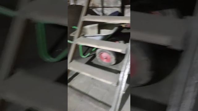 Шлак при сжигании штыба в Котле ИСКРА смотреть онлайн