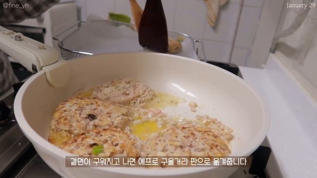 SUB)?정성 듬뿍 담아 만드는 다이어트식단 요리브이로그(비빔국수,누룽지로조또,두부스테이크,소떡소떡,깍두기볶음밥)|mukbang|간헐적단식|food vlog|slow diet смотреть онлайн