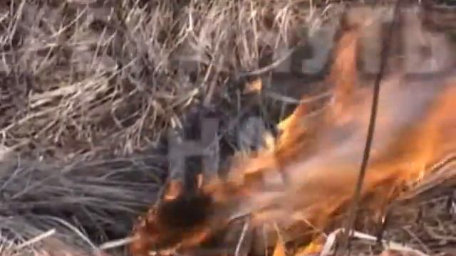 Пал сухой травы запрещен!!! смотреть онлайн