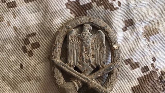 Подарок сообществу WAR STORY - знак За участие в общих штурмовых атаках (GAB by Assmann) смотреть онлайн