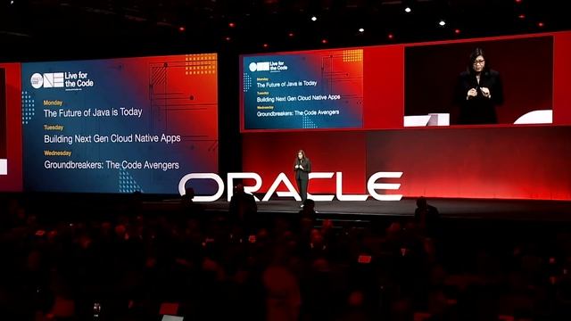 Welcome to Oracle OpenWorld: Judith Sim at OpenWorld 2018 смотреть онлайн