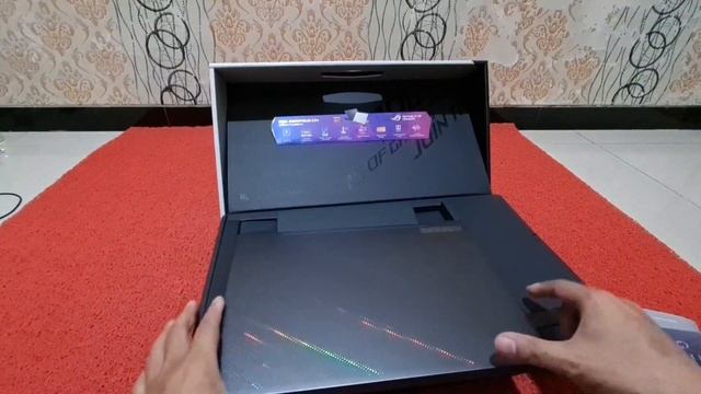 LAPTOP GAMING ASUS ZEPHYRUS ROG G14 GA401QH RYZEN 7 5800HS GTX1650 смотреть онлайн