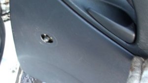 Lada Kalina - Установка доводчиков (ограничителей) дверей нового образца