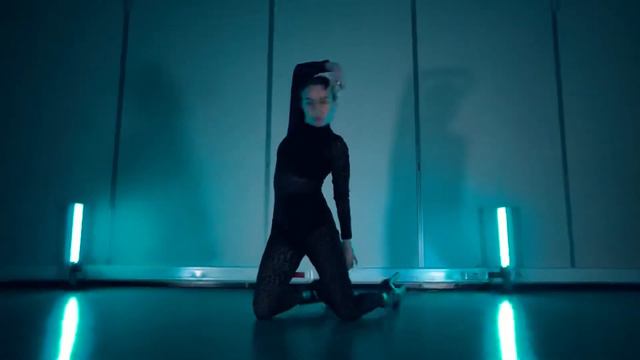 LERA_PANDA___STRIP_PLASTIC___Lioness смотреть онлайн