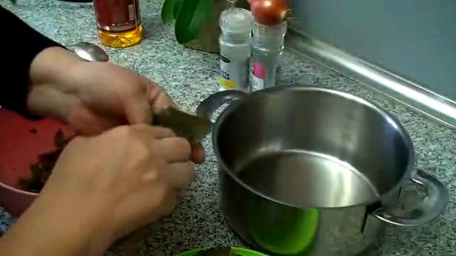Диетическая долма с виноградными листьями смотреть онлайн