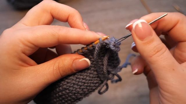 Как эластично закрыть петли - урок для начинающих ? How to Elastically cast off stitches смотреть онлайн