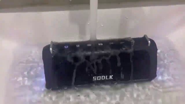 T18 80W IPX7 waterproof bluetooth speaker смотреть онлайн
