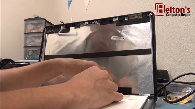 How to Replace Laptop Screen - HP 2000 2B09WM - HP 2000 Series Laptop смотреть онлайн