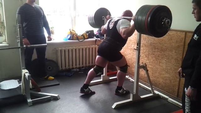 Видас Блекайтис 470 кг присед в экипе подготовка к Титанам 2013! смотреть онлайн