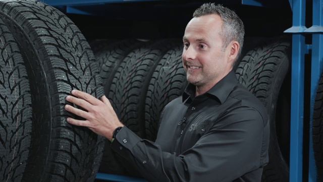 Distribution Stox - Hakkapeliitta LT3 de Nokian Tyres смотреть онлайн