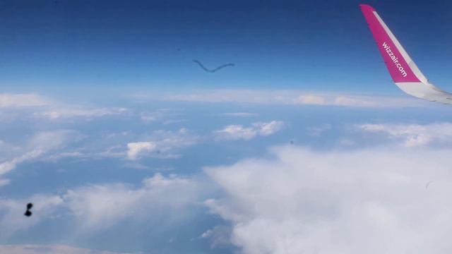Вид на пустыню Аравийского полуострова с самолета Визейр Тел Авив Абу-Даби 2 смотреть онлайн