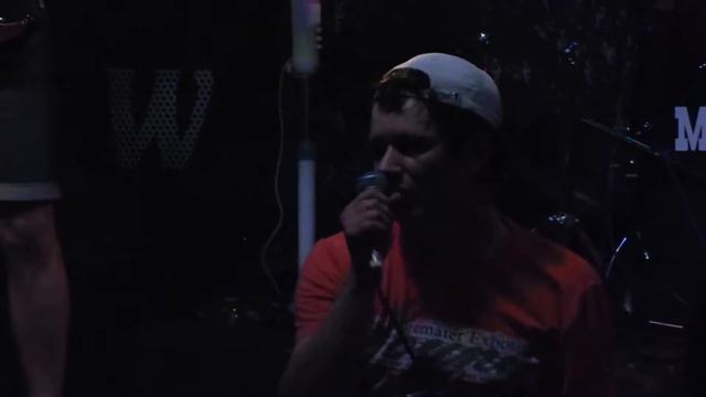 Наперекор Все напоминает о тебе смотреть онлайн