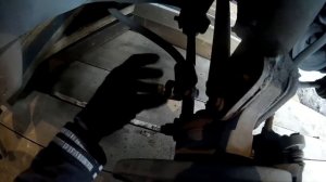 Установил ПОДУШКИ двигателя СЭВИ на ВАЗ 2114. Один, без ямы