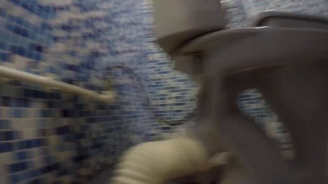 Как снять смывной бачок с унитаза, если заржавели болты. смотреть онлайн