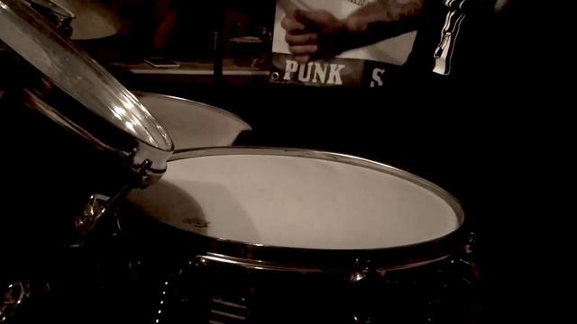 Haymaker - Skinhead смотреть онлайн