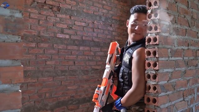 Nerf Guns War : Men S.W.A.T Of SEAL TEAM Special Use Nerf Gun Fight One Eye Boss Of Criminal Group смотреть онлайн