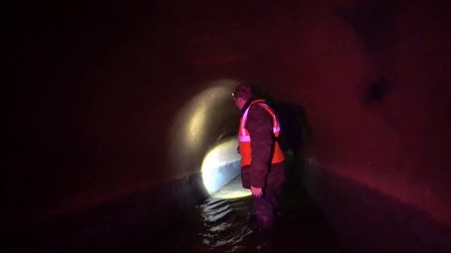 Как я прошел свой первый километр по коллектору подземной реки... Питер, Енот и Караулов ручей. смотреть онлайн