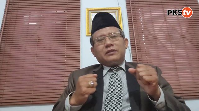 KAJIAN JELANG BERBUKA PUASA: "KEISTIMEWAAN ORANG KAYA" - KH ALI FIKRI, MA смотреть онлайн