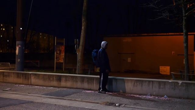 Le Monde Est Fou De (Julio Iglesias) Par Todang MAKANA