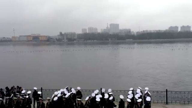 Гуси на Амуре приветствуют курсантов ! 24.09. 16 смотреть онлайн