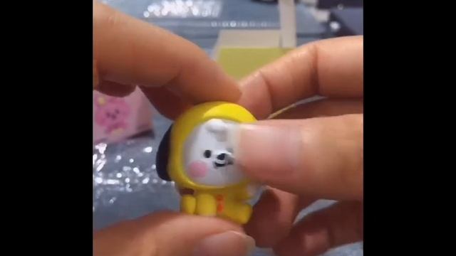 BT21 Baby Monitor Figure Unboxing 1