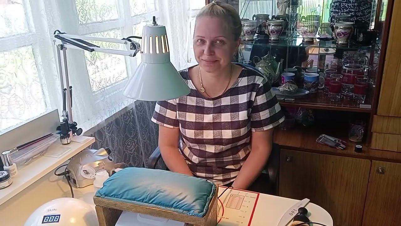 Жизнь в деревне.Маникюрим печем оладьи . смотреть онлайн